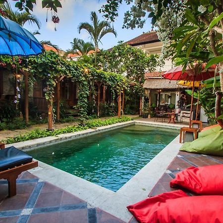 Bening Hut And Spa เซมินยัค ภายนอก รูปภาพ