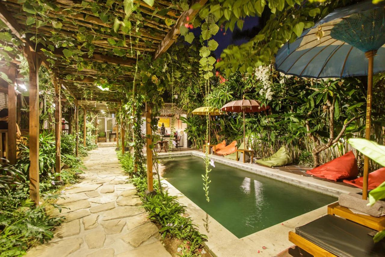 Bening Hut And Spa เซมินยัค ภายนอก รูปภาพ