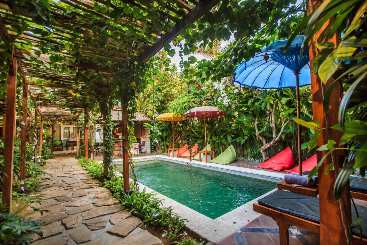 Bening Hut And Spa เซมินยัค ภายนอก รูปภาพ
